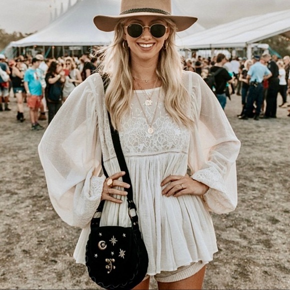 ๐บ๐HP๐๐บ NWT Spell & The Gypsy Scorpio Embroidered Blouse - Picture 5 of 16